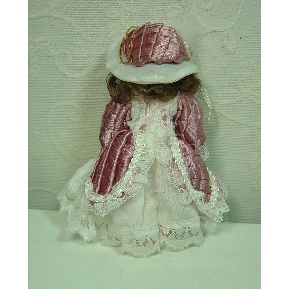 2003 DG CREATIONS PORCELAIN VICTORIAN DOLL ORNAMENT-WITH BOX-4.5